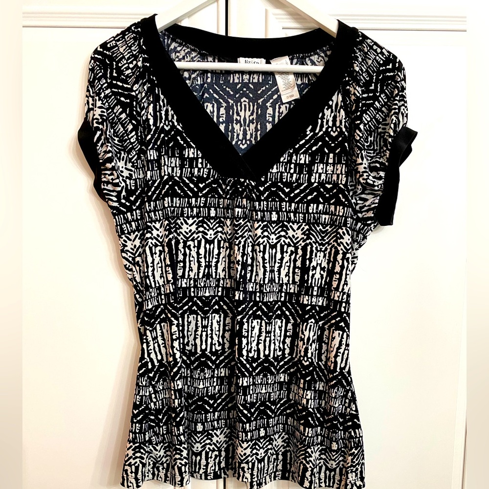 Liz & Co Womens Size Large Black and White Short Sleeve V-Neck Blouse Top Shirt